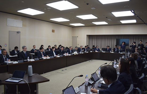 日本AI·半导体与核聚变政府工作组召开首次会议，围绕17个战略领域探讨官民投资