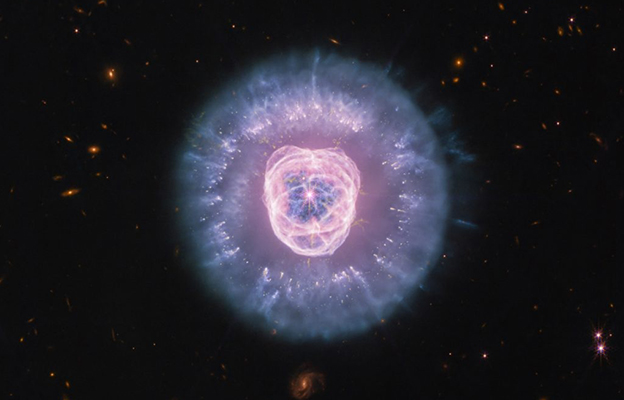 这也是“狮子”星云？看上去确实很像……