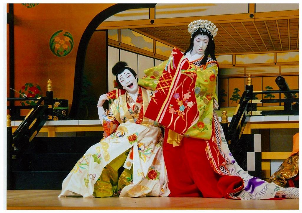 传统艺术能否继续生存 歌舞伎的振兴和普及 客观日本
