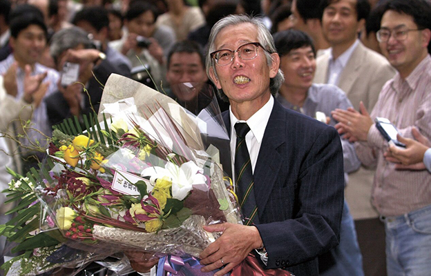 诺贝尔化学奖得主白川英树去世 曾发明导电塑料