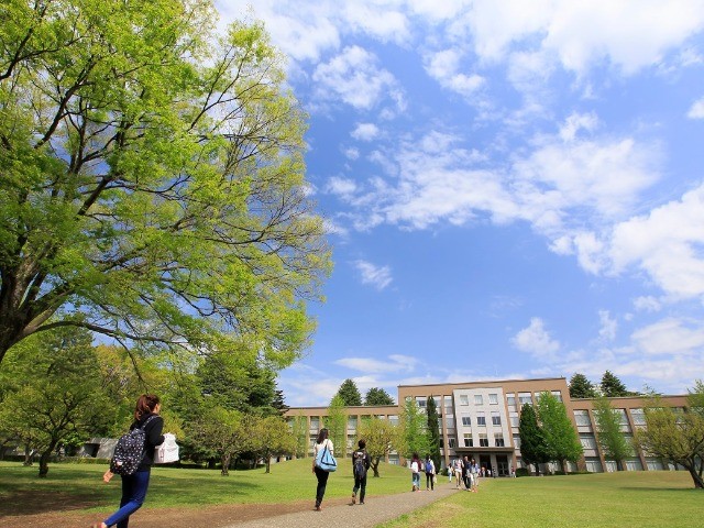 日本的大学 十一 国际基督教大学 世界标准的 全人教育 客观日本